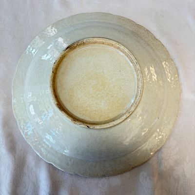 A Chinese blue and white 'Mandarin Duck' dish and a crackle-glazed dish — photo 16