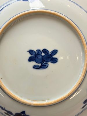 A Chinese blue and white 'Master of the Rocks' plate, Kangxi — photo 5