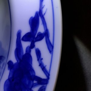 A Chinese blue and white 'Master of the rocks' plate, Kangxi — photo 6