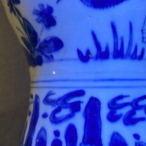 A Chinese blue and white 'meiping' vase with cranes, Wanli — photo 29