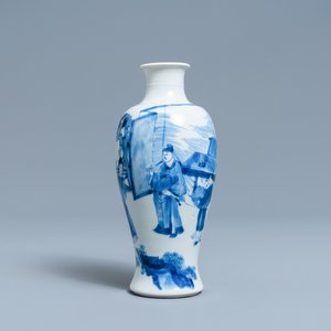 A Chinese blue and white 'meiping' vase with figurative design, Kangxi — 照片 1
