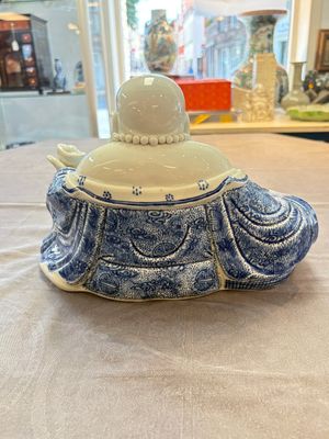 A Chinese blue and white Milefo Buddha, Zeng Long Sheng 曾龍昇 mark, 20th C. — 照片 3