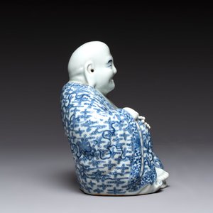 A Chinese blue and white Milefo Buddha, Zhu Mao Ji Zao 朱茂記造 mark, 19/20th C. — photo 4