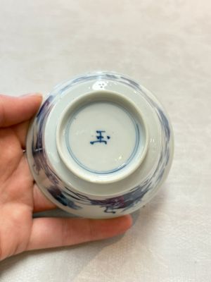 A Chinese blue and white 'Mongolian hunting' cup and saucer, jade mark, Kangxi — photo 7