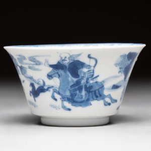 A Chinese blue and white 'Mongolian hunting' cup and saucer, jade mark, Kangxi — photo 4