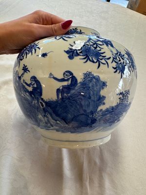 A Chinese blue and white 'Monkeys' vase, Man Tang Fu Ji 滿堂福記 mark, 19th C. — foto 4