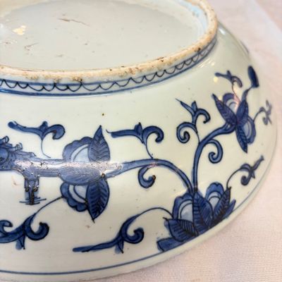 A Chinese blue and white 'Mountainous Landscape' dish — photo 13