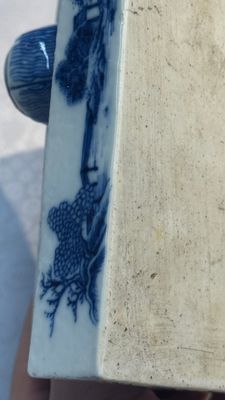 A Chinese blue and white 'Mountainous Landscape' writing set with an inkwell, sander and candlestick, Qianlong — photo 31