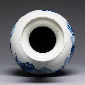A Chinese blue and white 'Mountainous Riverscape' baluster vase, Kangxi — photo 5