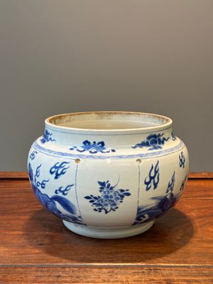 A Chinese blue and white 'mythic animals' bowl, Kangxi — 照片 14