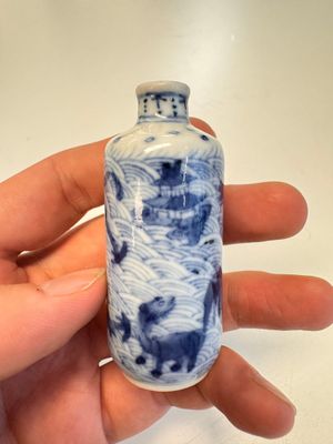 A Chinese blue and white 'Mythical Animals' snuff bottle and a 'Buddhist Lions' snuff bottle — photo 16