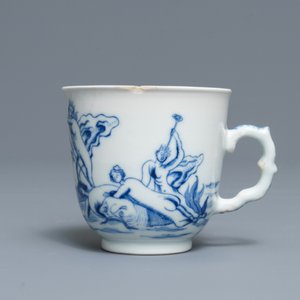 A Chinese blue and white mythological cup and saucer with matching plate depicting Neptune, Qianlong — 照片 6