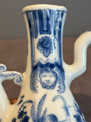 A Chinese blue and white 'nude figure' jug and cover, Kangxi, ca. 1680 — photo 8