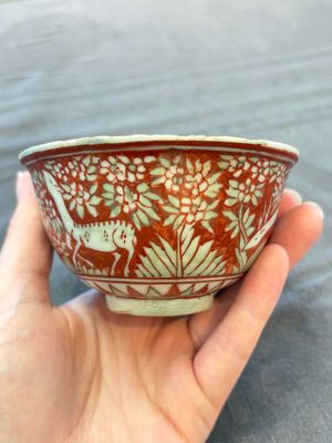 A Chinese blue and white octagonal bowl and a green and red-enamelled blue and white bowl, Jiajing/Chongzhen — 照片 10