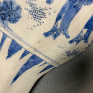 A Chinese blue and white octagonal vase, Transitional period — photo 13