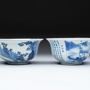 A Chinese blue and white 'Ode to the Red Cliff' bowl and a bowl with floral design, Yongle and Chenghua mark, Transitional period — 照片 5