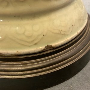 A Chinese blue and white on carved celadon-glazed ground vase, Kangxi — photo 9