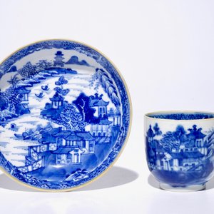A Chinese blue and white part tea service with landscapes, Qianlong — photo 2