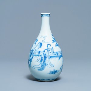 A Chinese blue and white pear-shaped bottle vase, Kangxi — photo 1