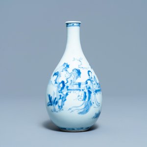 A Chinese blue and white pear-shaped bottle vase, Kangxi — photo 7