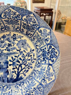 A Chinese blue and white 'pheasant' basin, Kangxi — 照片 4