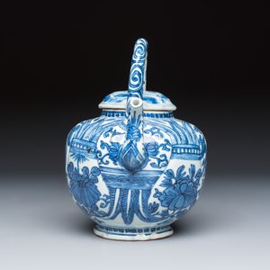 A Chinese blue and white 'Phoenix and Flowers' wine pot — foto 5