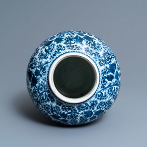 A Chinese blue and white 'phoenixes' vase, Kangxi — 照片 7