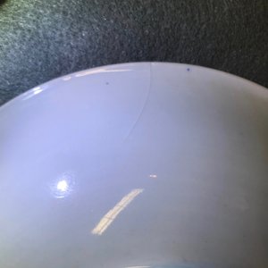 A Chinese blue and white plate with travellers in a landscape, Kangxi mark and of the period — photo 4