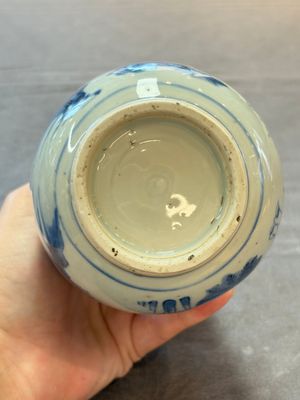 A Chinese blue and white 'playing boys' double gourd vase, Transitional period — photo 6