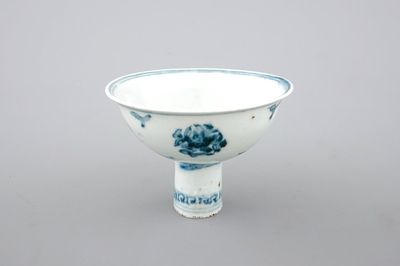 A Chinese blue and white porcelain stemcup with flowers and birds, early Ming, ca. 1500