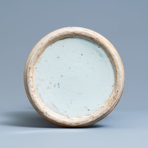 A Chinese blue and white 'prunus' vase, 19th C. — 照片 6