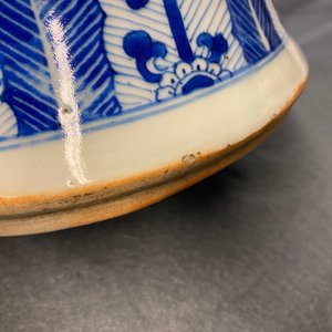 A Chinese blue and white 'prunus' vase, 19th C. — 照片 7