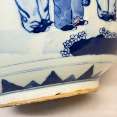 A Chinese blue and white 'Qi Lin Song Zi 麒麟送子' vase — photo 13
