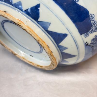 A Chinese blue and white 'Qi Lin Song Zi 麒麟送子' vase — photo 15
