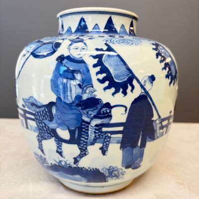 A Chinese blue and white 'Qi Lin Song Zi 麒麟送子' vase — photo 2