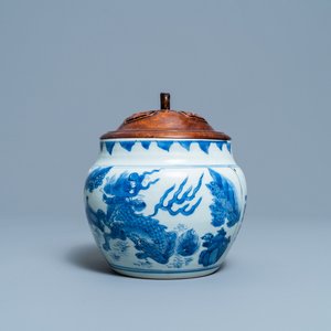 A Chinese blue and white 'qilin' censer, Transitional period — photo 1