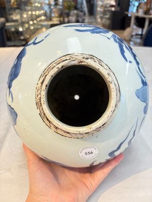 A Chinese blue and white 'qilin' jar, Transitional period — photo 5