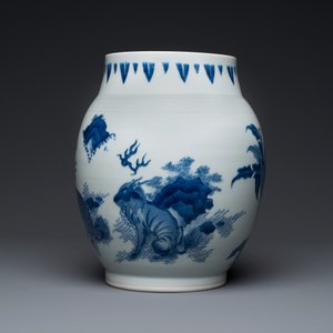 A Chinese blue and white 'qilins' vase, Transitional period — photo 2