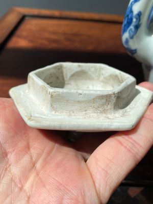 A Chinese blue and white 'qilins' wine ewer, Transitional period — photo 7