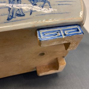 A Chinese blue and white rectangular jardinière, Kangxi/Yongzheng — 照片 29