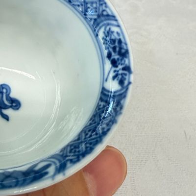 A Chinese blue and white reticulated 'Linglong' tea bowl and saucer — 照片 21