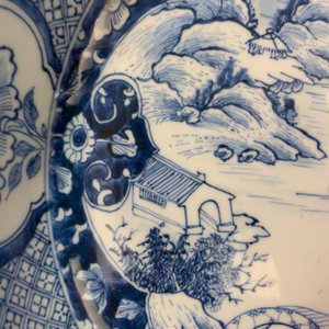 A Chinese blue and white 'river landscape' basin, Qianlong — photo 5