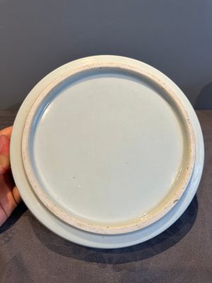 A Chinese blue and white 'river landscape' plate, 18/19th C. — photo 7
