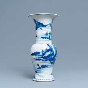 A Chinese blue and white 'river landscape' yenyen vase, Kangxi — 照片 1