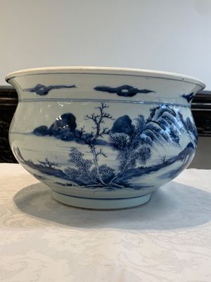 A Chinese blue and white 'riverscape' censer, 18th C. — photo 5