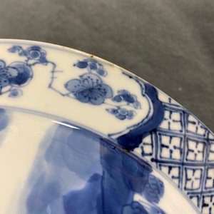 A Chinese blue and white 'Romance of the Western Chamber' klapmuts bowl, Chenghua mark, Kangxi — 照片 11