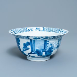 A Chinese blue and white 'Romance of the Western Chamber' klapmuts bowl, Chenghua mark, Kangxi — 照片 1
