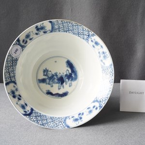 A Chinese blue and white 'Romance of the Western Chamber' klapmuts bowl, Chenghua mark, Kangxi — 照片 10