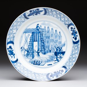 A Chinese blue and white 'Rotterdam Riot' plate, Chenghua mark, Kangxi — 照片 1