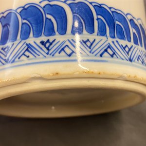 A Chinese blue and white rouleau vase, Kangxi — 照片 13